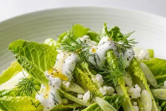 Maroulosalata: Discover Greece's Refreshing Green Lettuce Salad
