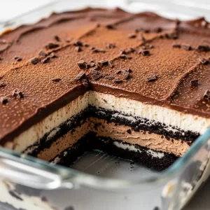 Decadent No-Bake Chocolate Lasagna: Layered Sweet Delight