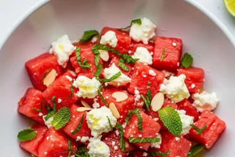 Refreshing Watermelon & Feta Salad with Mint: A Flavor Fusion