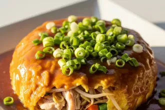 Egg Foo Young with Chicken: A Flavorful Asian Classic Recipe